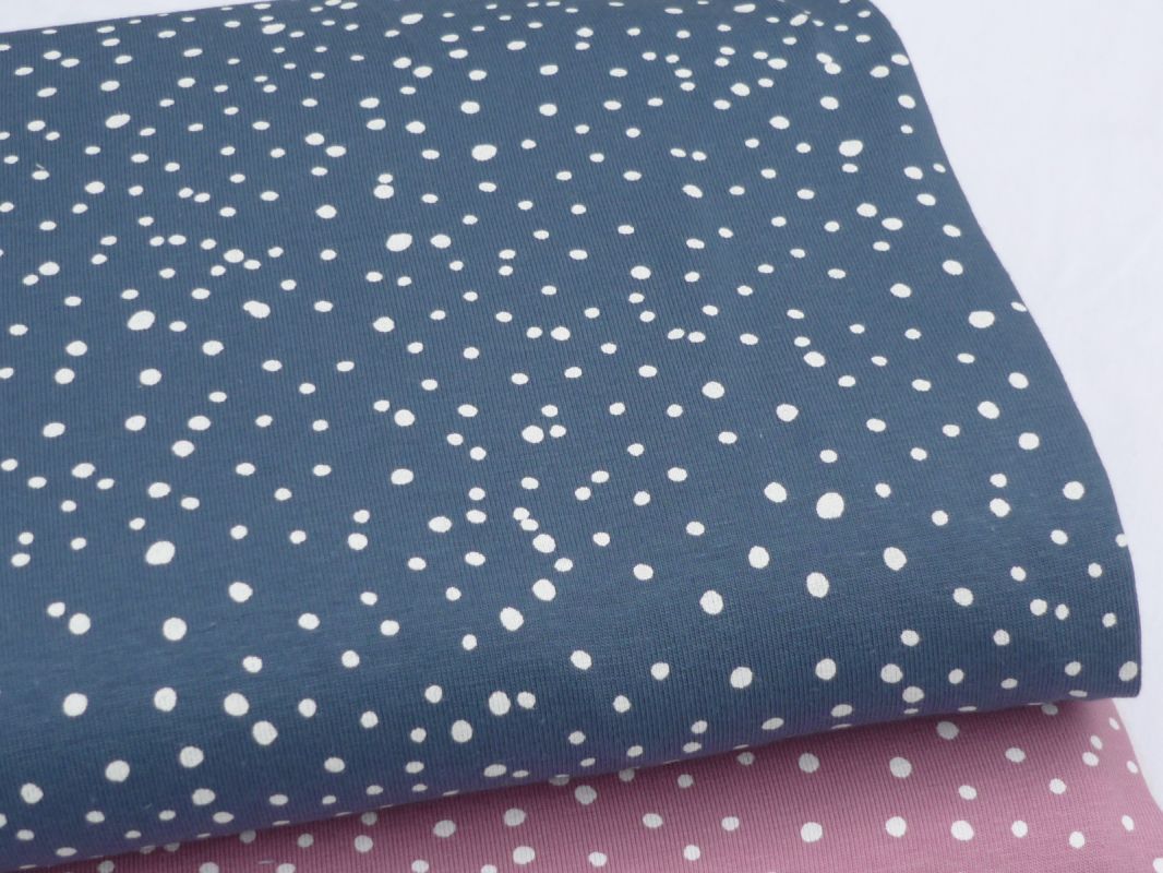 Úplet - rozsypané puntíky na modré ZBYTEK 70 cm