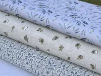 Dekorační látka- drobné hnědé růžičky na režné dovoz EU