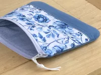 Kosmetická taška, pouzdro -modré růže....