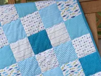 Malá patchworková deka - ryby a vlnky.... Malá patchworková deka - ryby a vlnky....