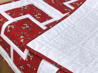 Patchworkový čtvercový ubrus -jmelí na červené....