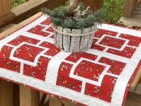  Patchworkový čtvercový  ubrus -jmelí na červené....