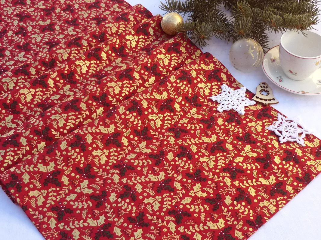Plátno - vánoční cesmína(zlatotisk) ZBYTEK 85 cm dovoz EU