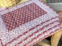 Prostírání - grenat...