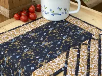 Středový ubrus (běhoun) - vlaštovky....