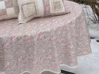 Ubrus - kvítí s krajkou....