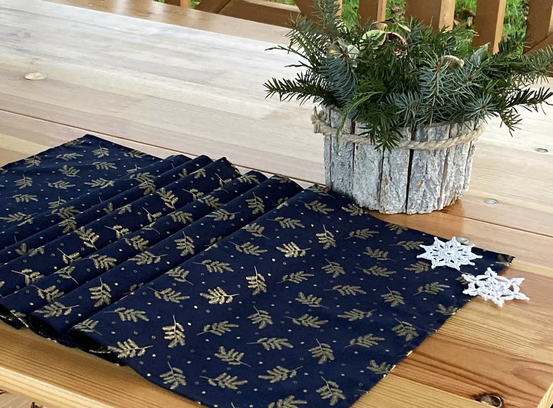 Vánoční bavlna- zlatá větvička na modré dovoz EU