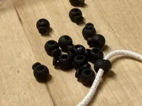 Kulatá plastová brzdička - černá