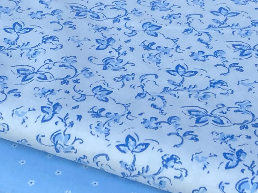Ma Maison - modrý ornament na smetanové CZ