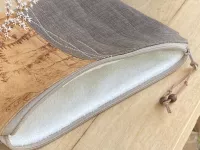 Velká kosmetická taška, pouzdro - v kopcích....